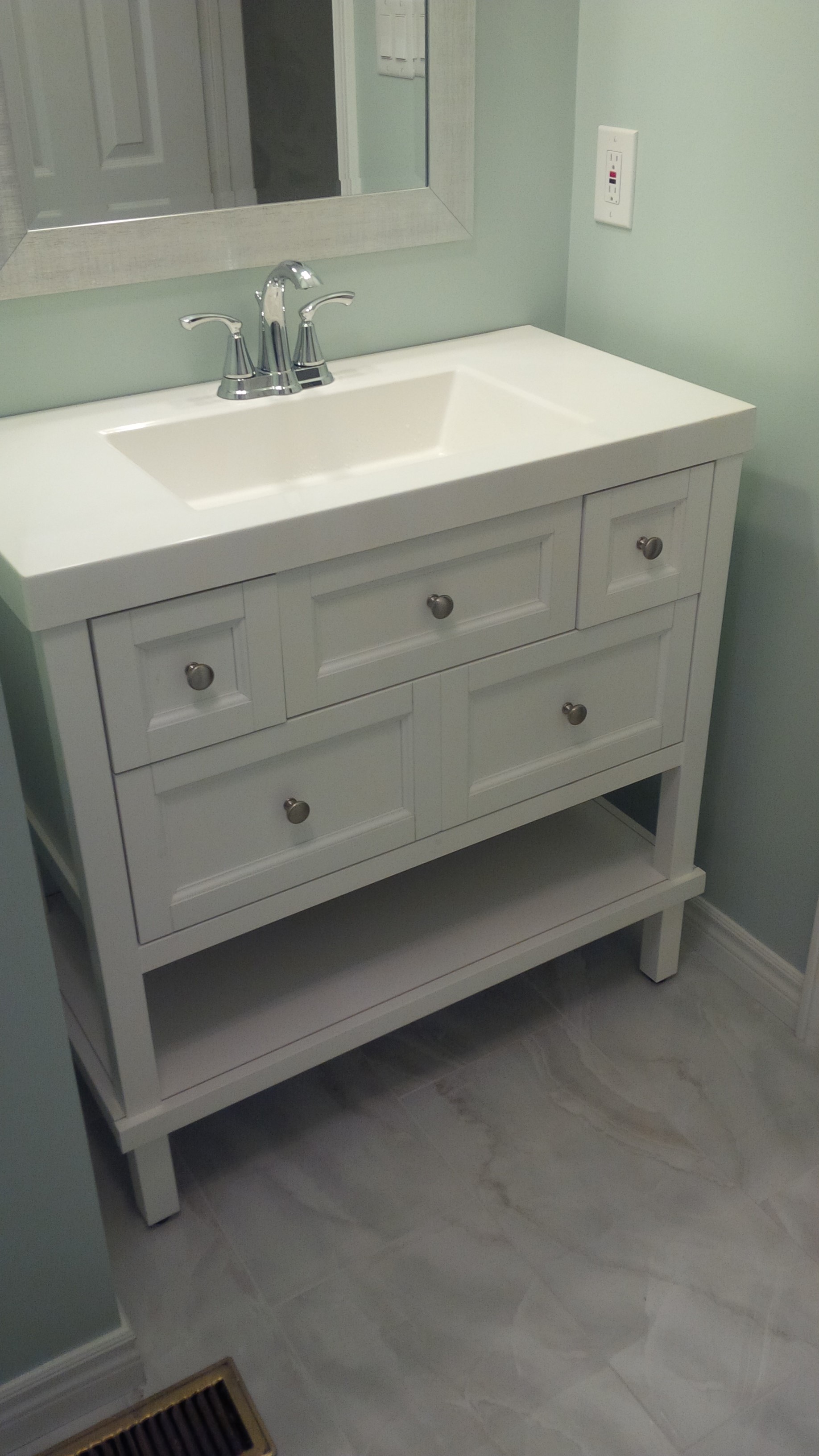 Bathrooms/Vanity1.jpg