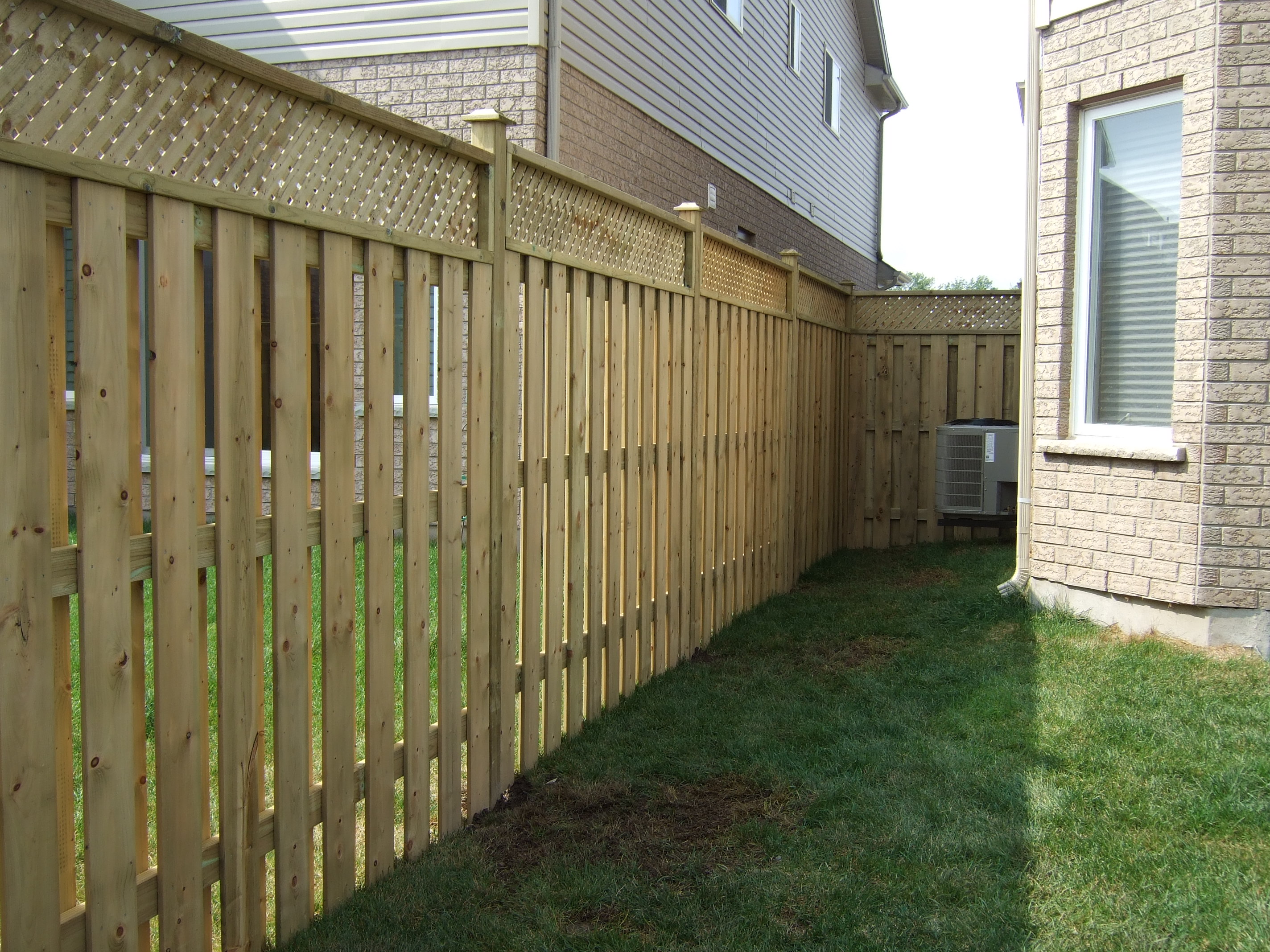 Decks/Fence.JPG